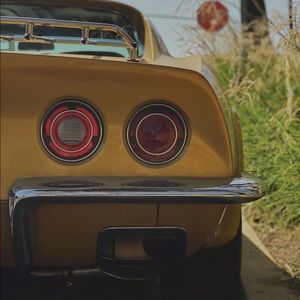 Meet your Posher, Lacy